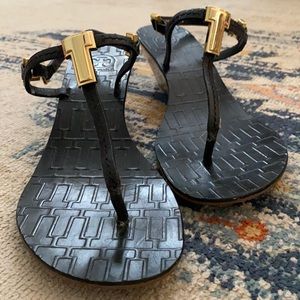 Tory Burch Wedges ✨